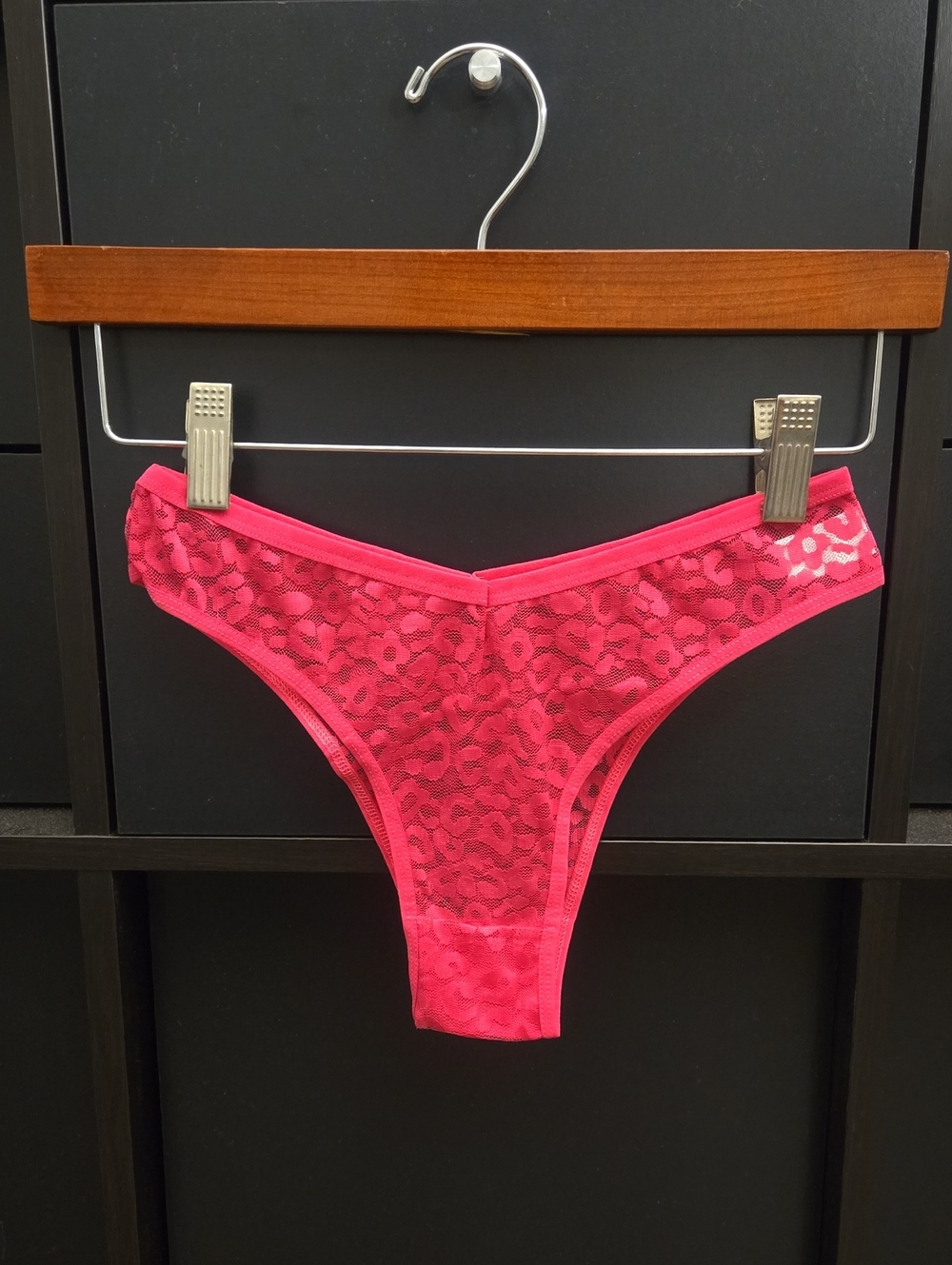 Women's Lace Thong Panty - Bright Pink With Leopard Detail